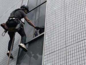 オフプロ　ニプラのビルメンテナンスのコストダウン提案